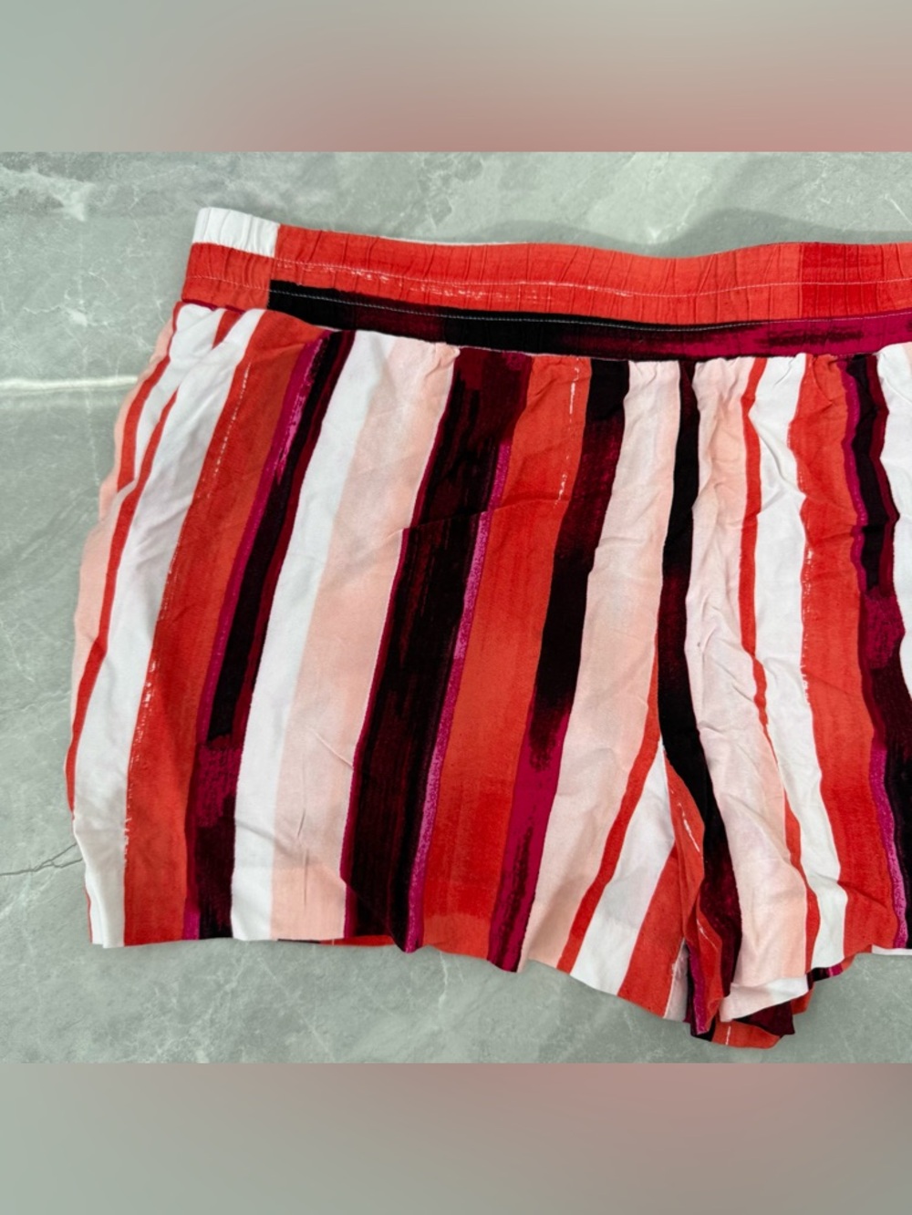 Women’s APT. 9 Mid Rise Striped Elastic Waist Casual Shorts Pockets Rayon Large - Picture 4 of 16